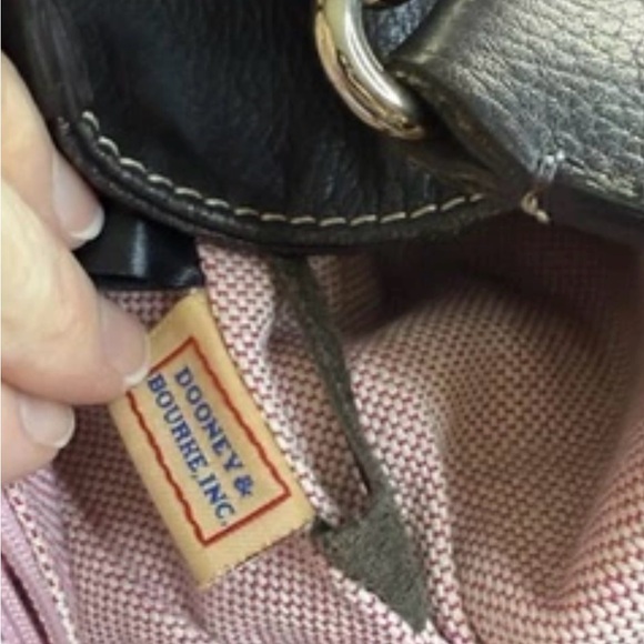 DOONEY & BOURKE Logo Lock Dark Brown Pebbled Leather Ex Large Shoulder Bag Vtg - Picture 9 of 9
